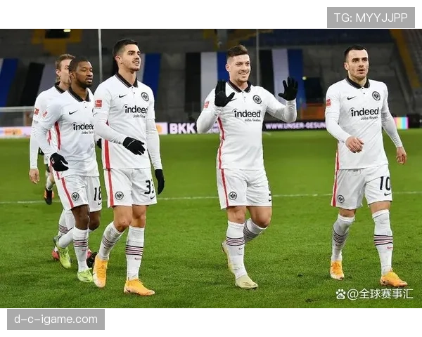 格里马尔多任意球建功,助球队斩获关键胜利 格里马尔多任意球建功,助球队斩获关键胜利